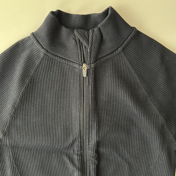 Oh Polly BO+TEE Consistent Zip Up Jacket in Black XS - Picture 5 of 16